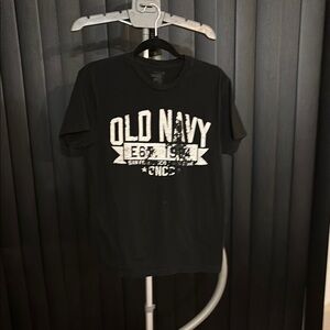Old Navy Black Crew Neck Short Sleeve Tee
